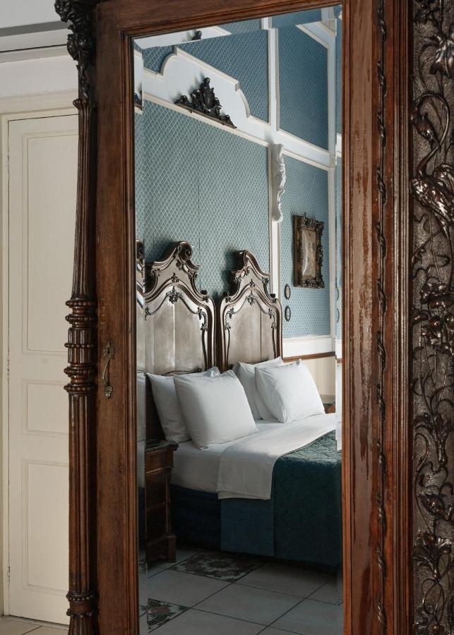 Carafa Di Maddaloni Residenza Di Charme Hotel Наполи Екстериор снимка